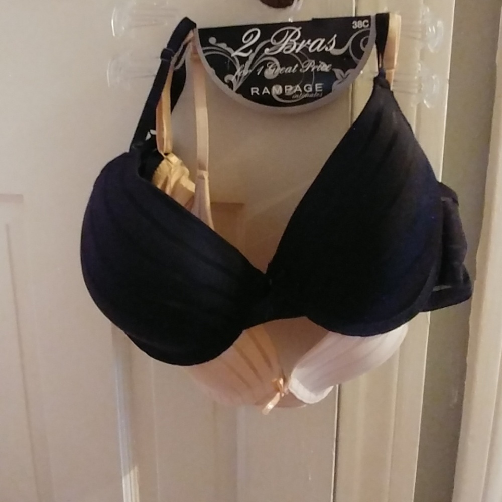 2 bras peach/black
